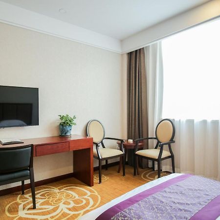 Xin Jue Jiayi Hotel Airport And International Resort Shanghái Exterior foto